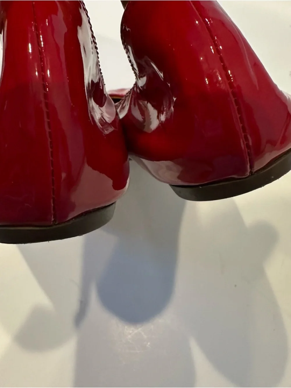 Lanvin Red Patent Leather Scrunch Ballet Flats - Picture 7 of 9